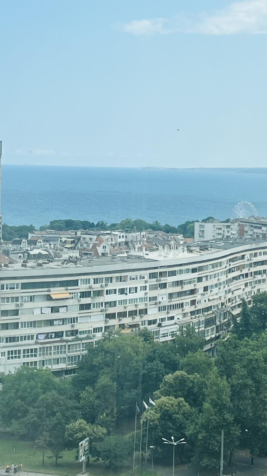 Apartments For Sale 4-Room, Burgas, Center