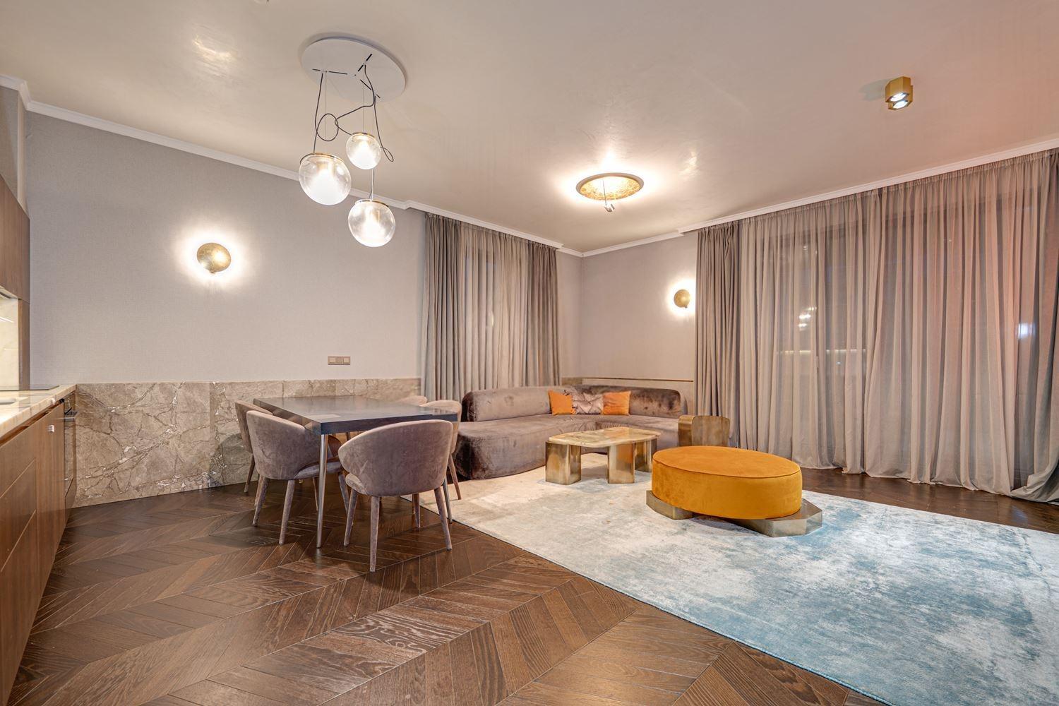 Apartments For Sale 3-Room, Sofia, Lozenets