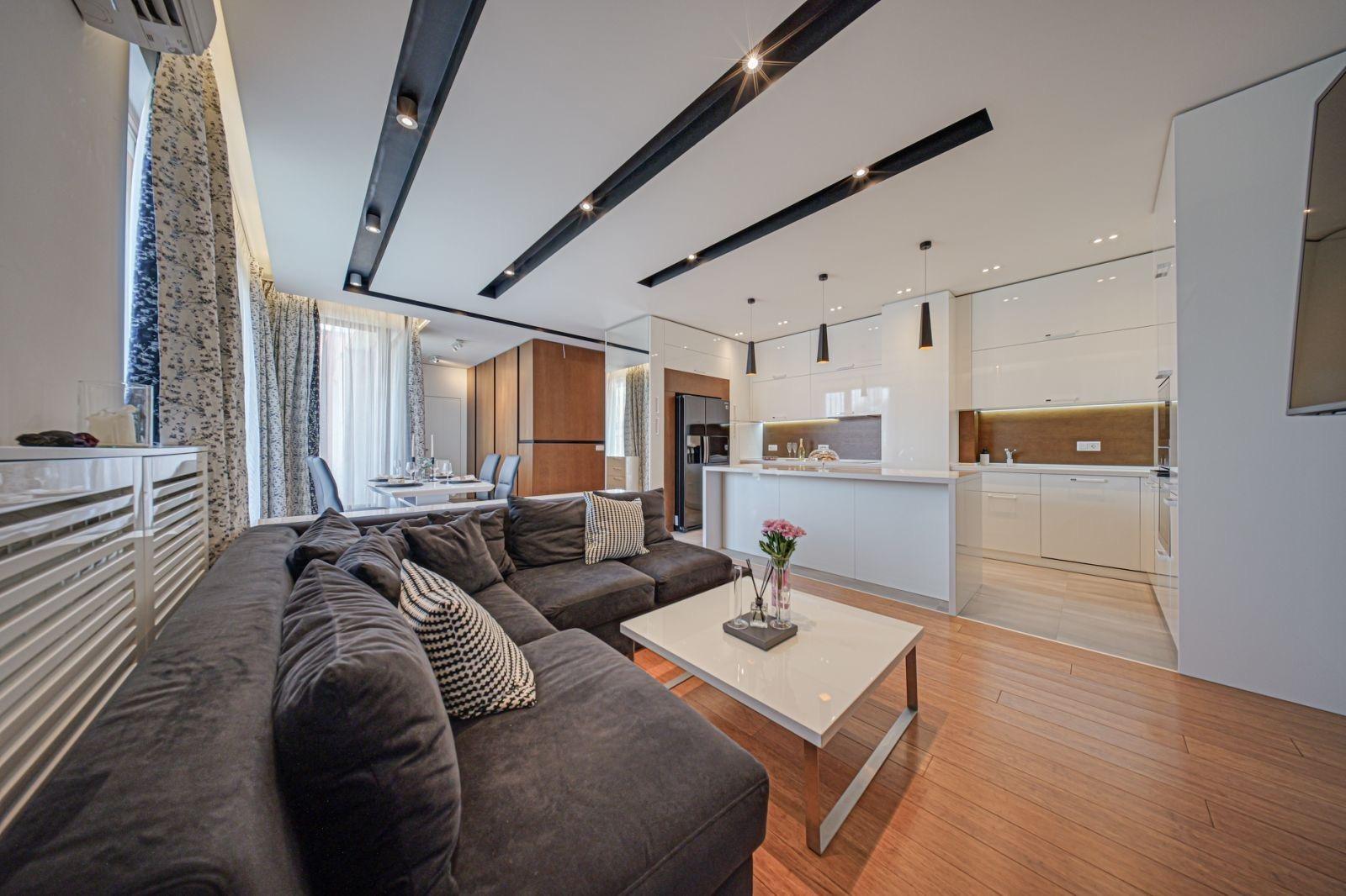 Apartments For Sale 4-Room, Sofia, Manastirski Livadi