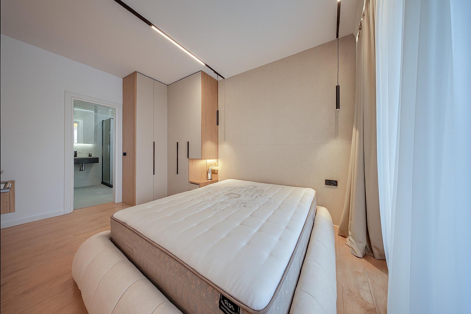 For Sale 3-Room Apartment, Sofia, PZ Hladilnika
