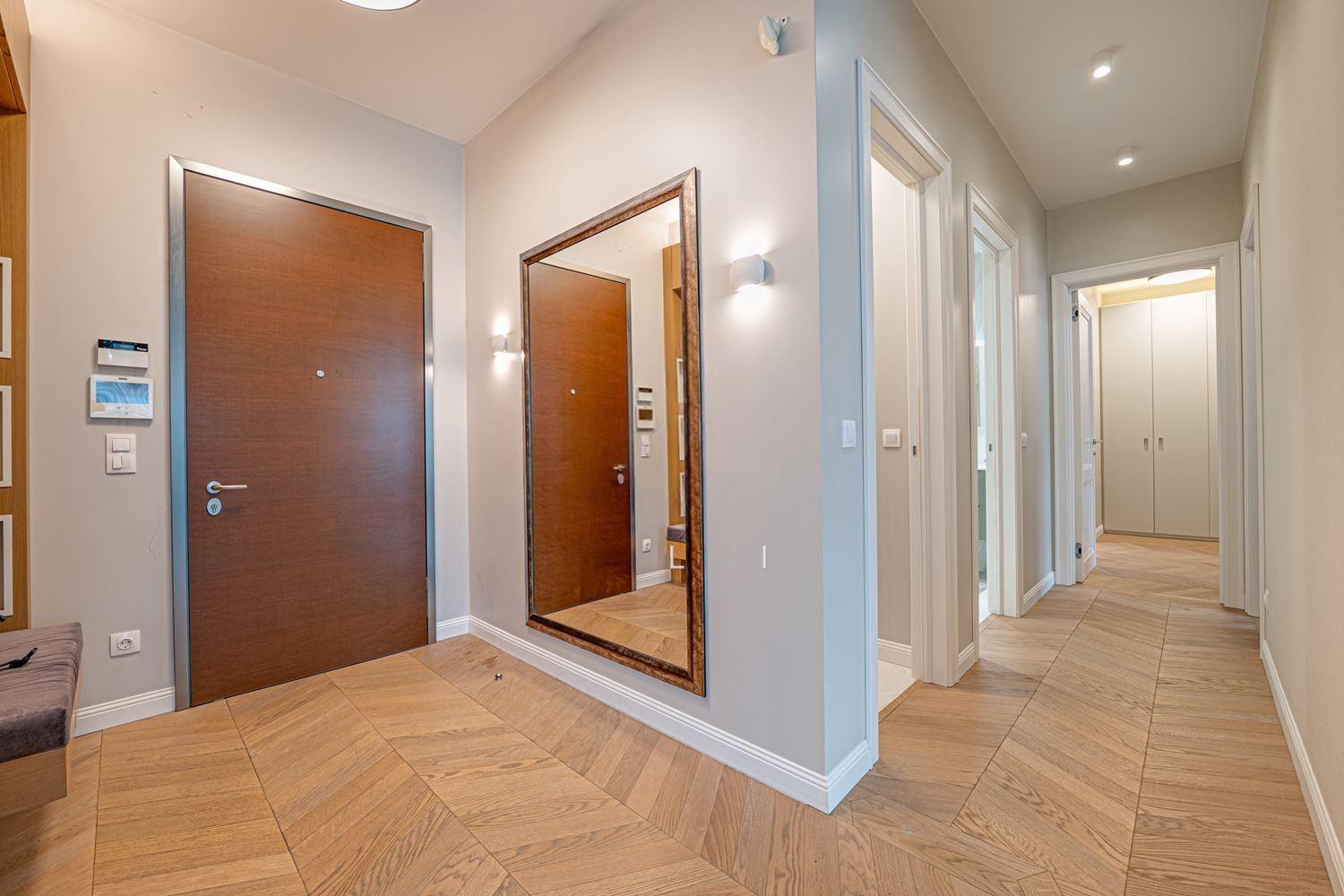 Apartments For Sale 3-Room, Sofia, Lozenets