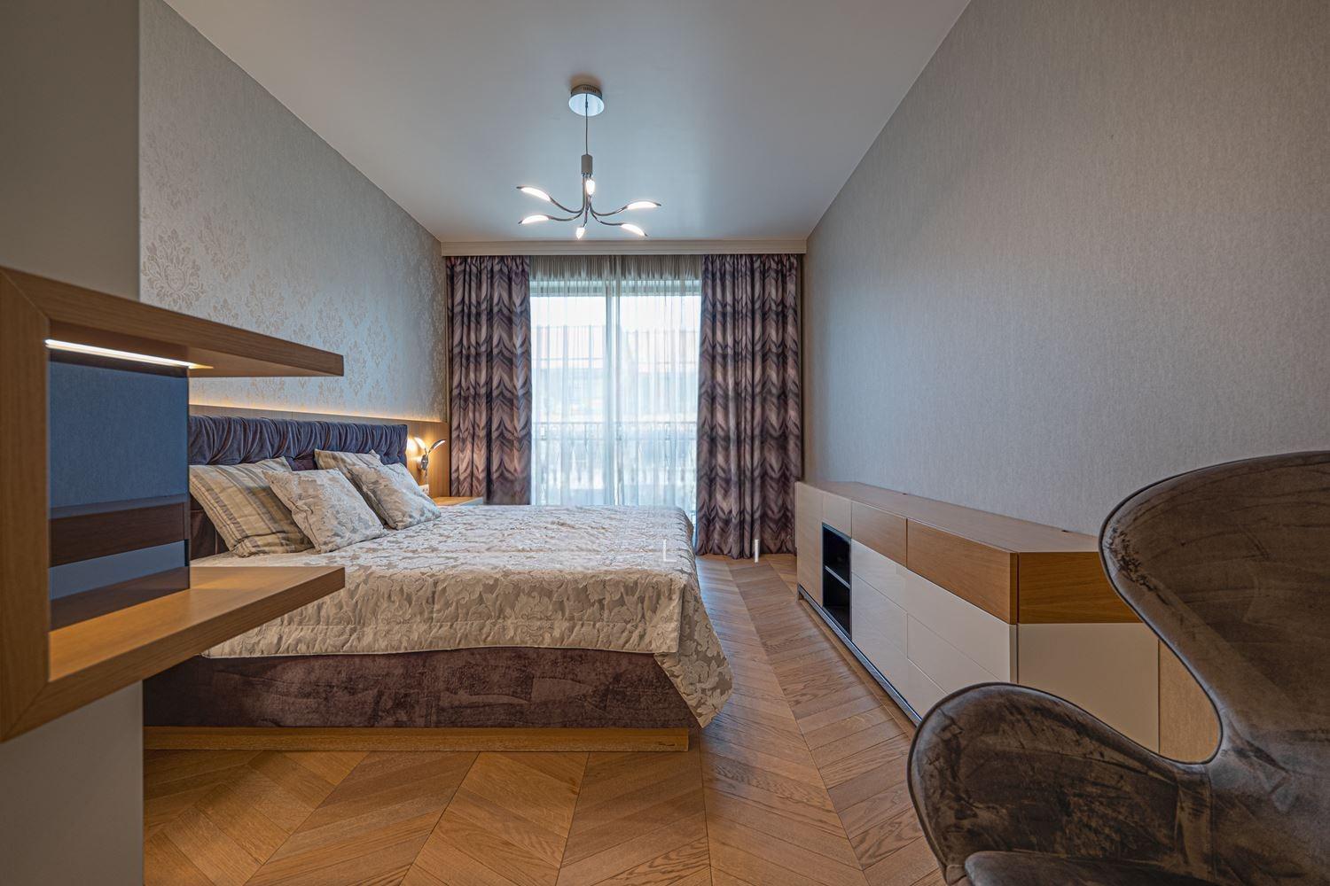 Apartments For Sale 3-Room, Sofia, Lozenets