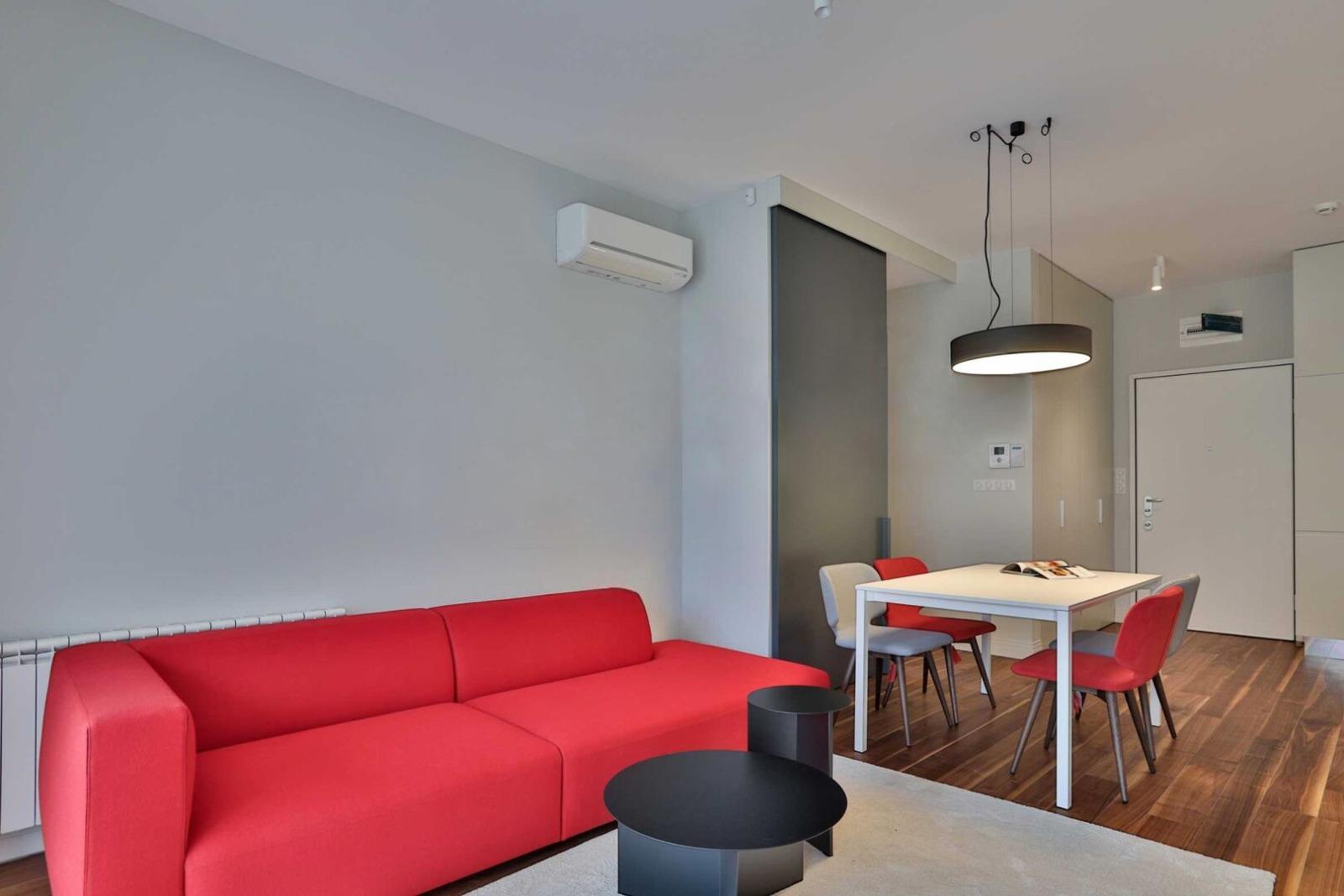 Apartments For Sale 3-Room, Sofia, Lozenets