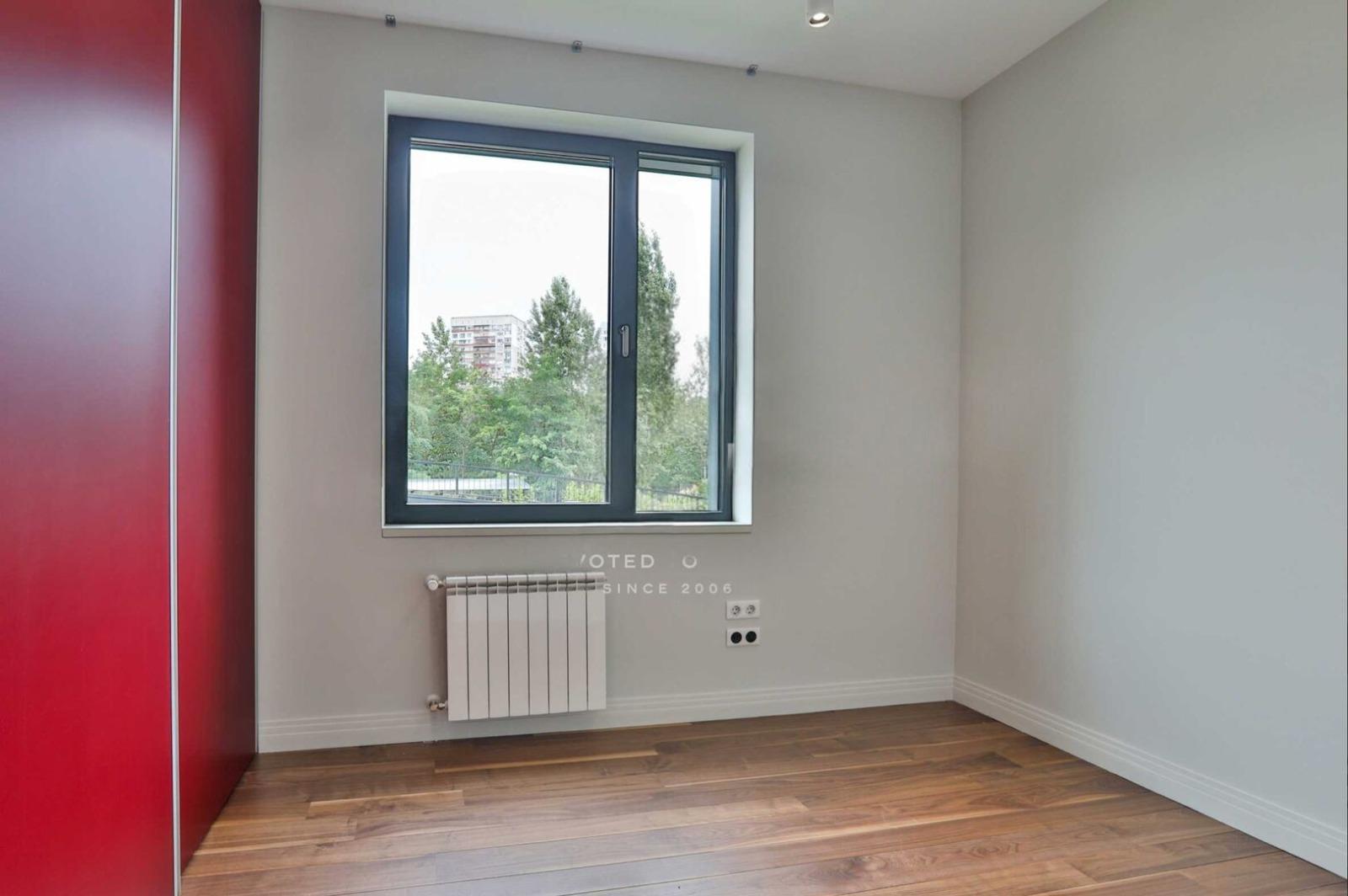 Apartments For Sale 3-Room, Sofia, Lozenets