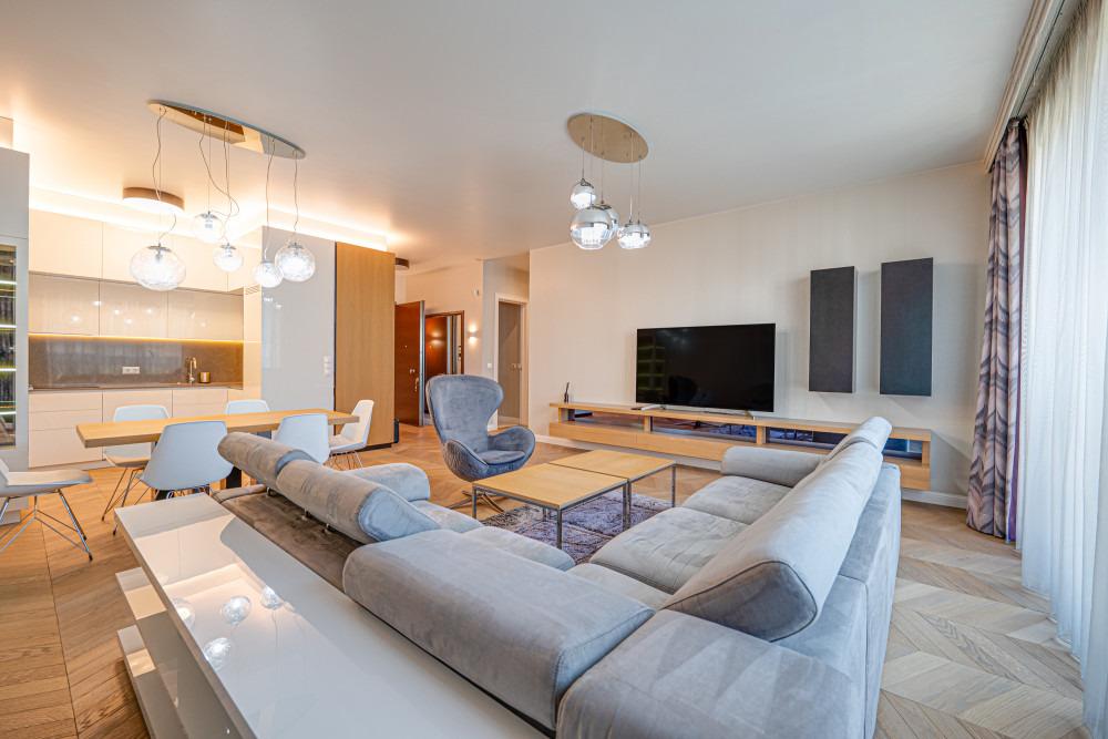 Apartments For Sale 3-Room, Sofia, Lozenets
