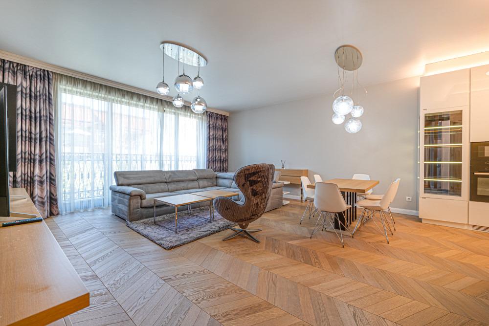 Apartments For Sale 3-Room, Sofia, Lozenets