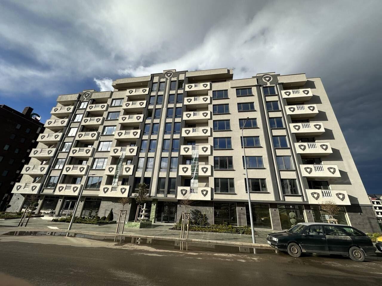 Apartments For Sale 3-Room, Sofia, Manastirski Livadi