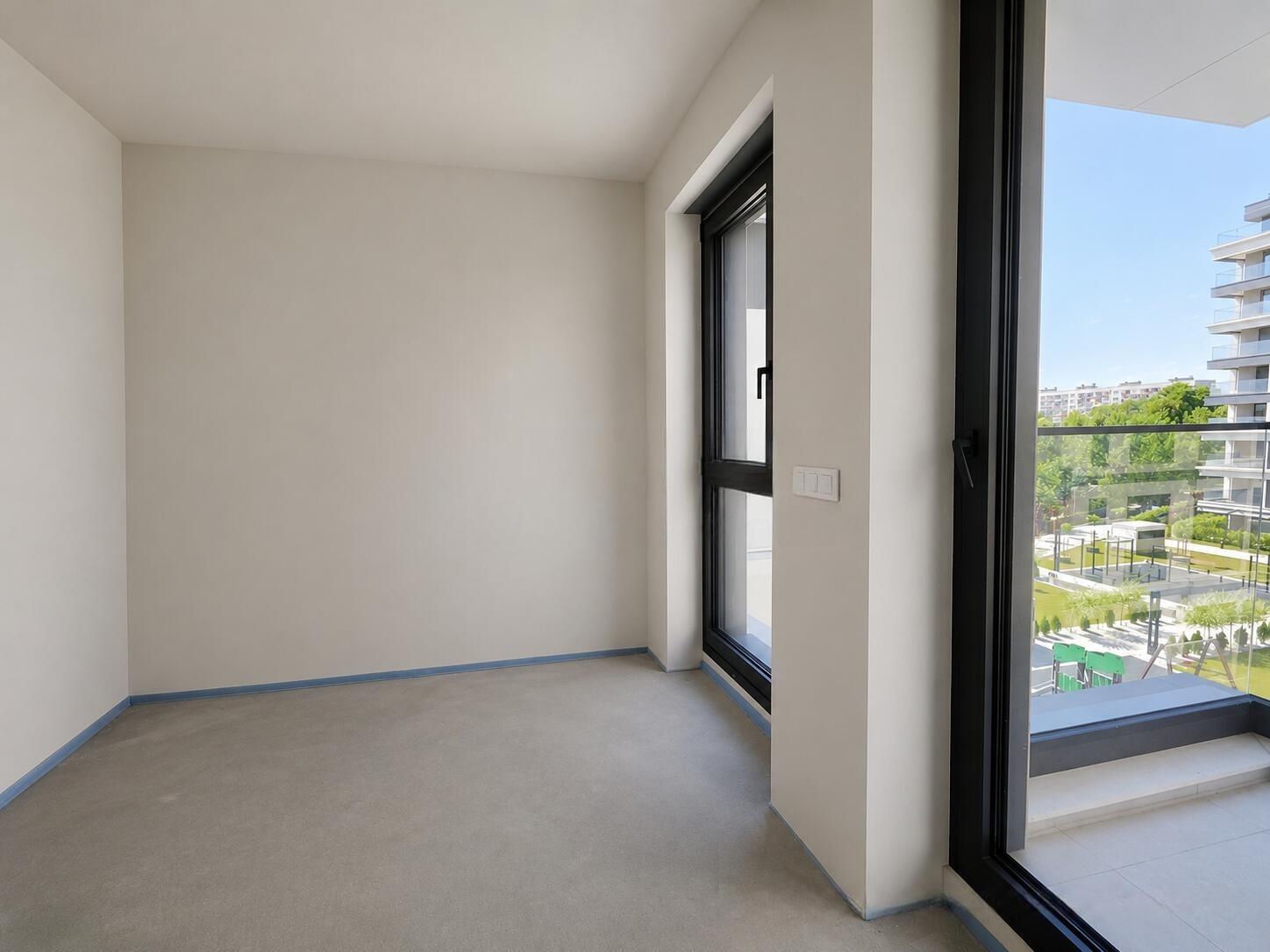 Apartments For Sale 3-Room, Plovdiv, Mladejki Halm