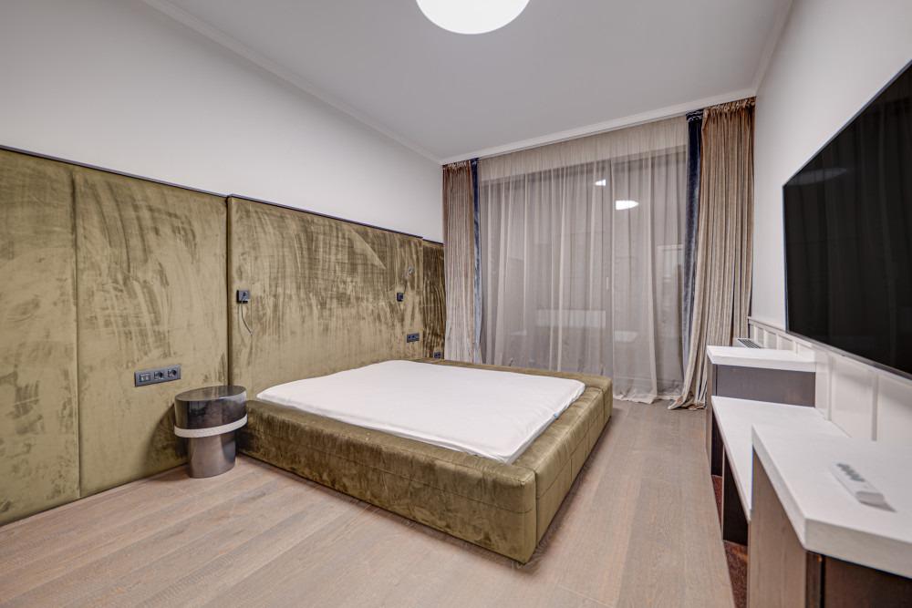Apartments For Sale 3-Room, Sofia, Lozenets