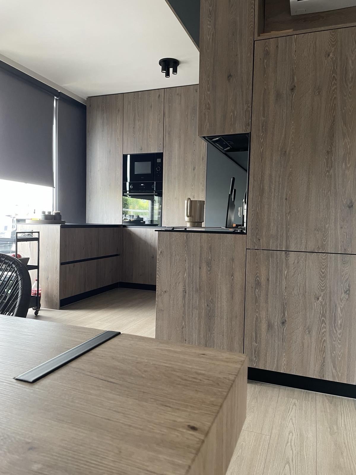 Apartments For Sale 3-Room, Sofia, Vitosha