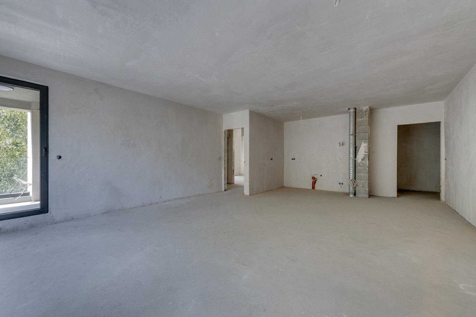 Apartments For Sale 4-Room, Sofia, Lozenets