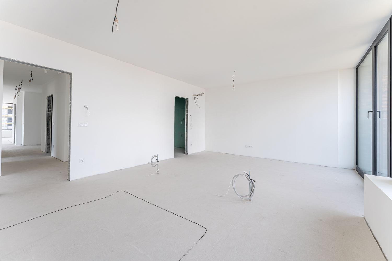 Apartments For Sale 4-Room, Sofia, Manastirski Livadi