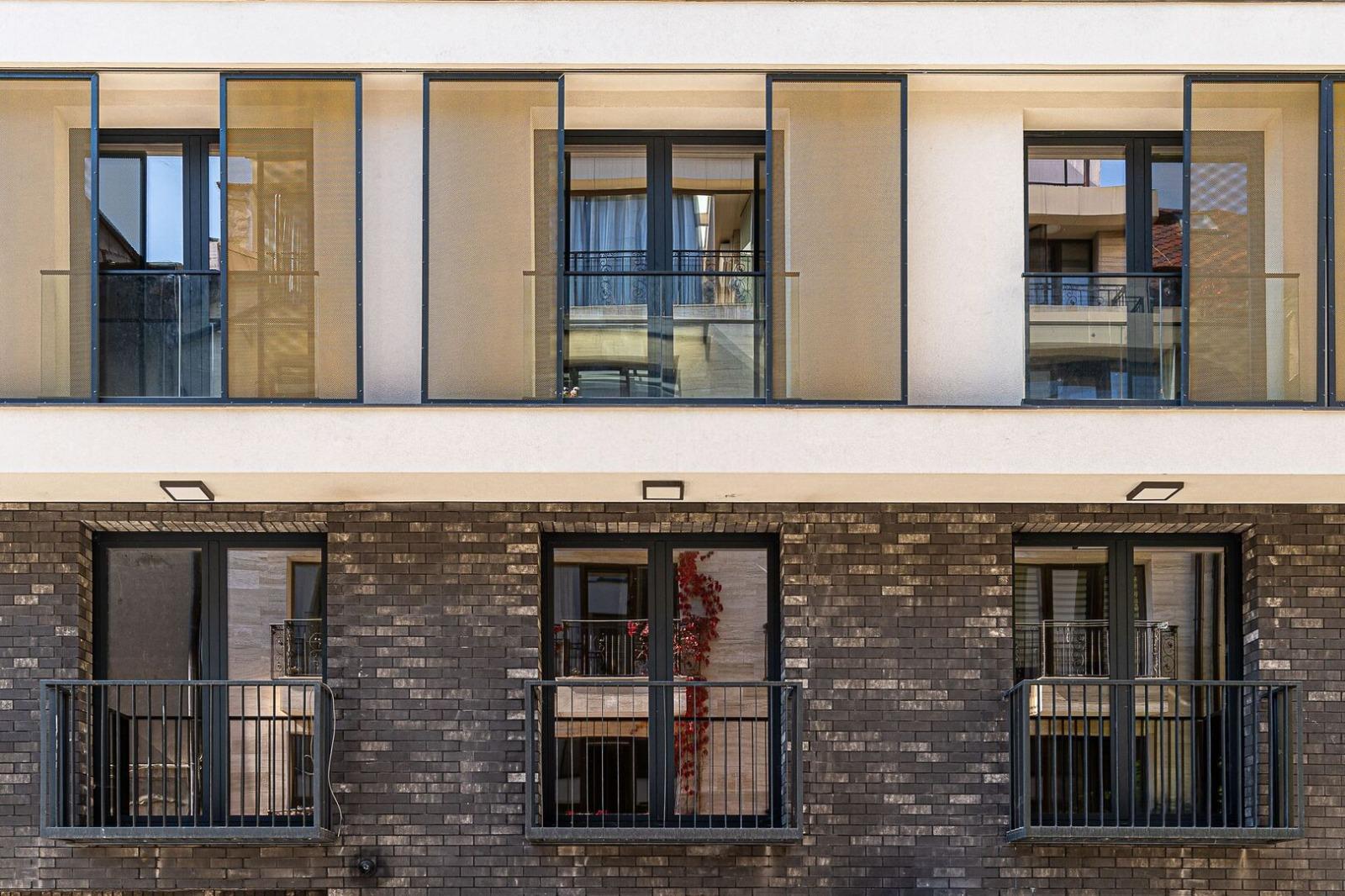 Apartments For Sale 3-Room, Sofia, Center