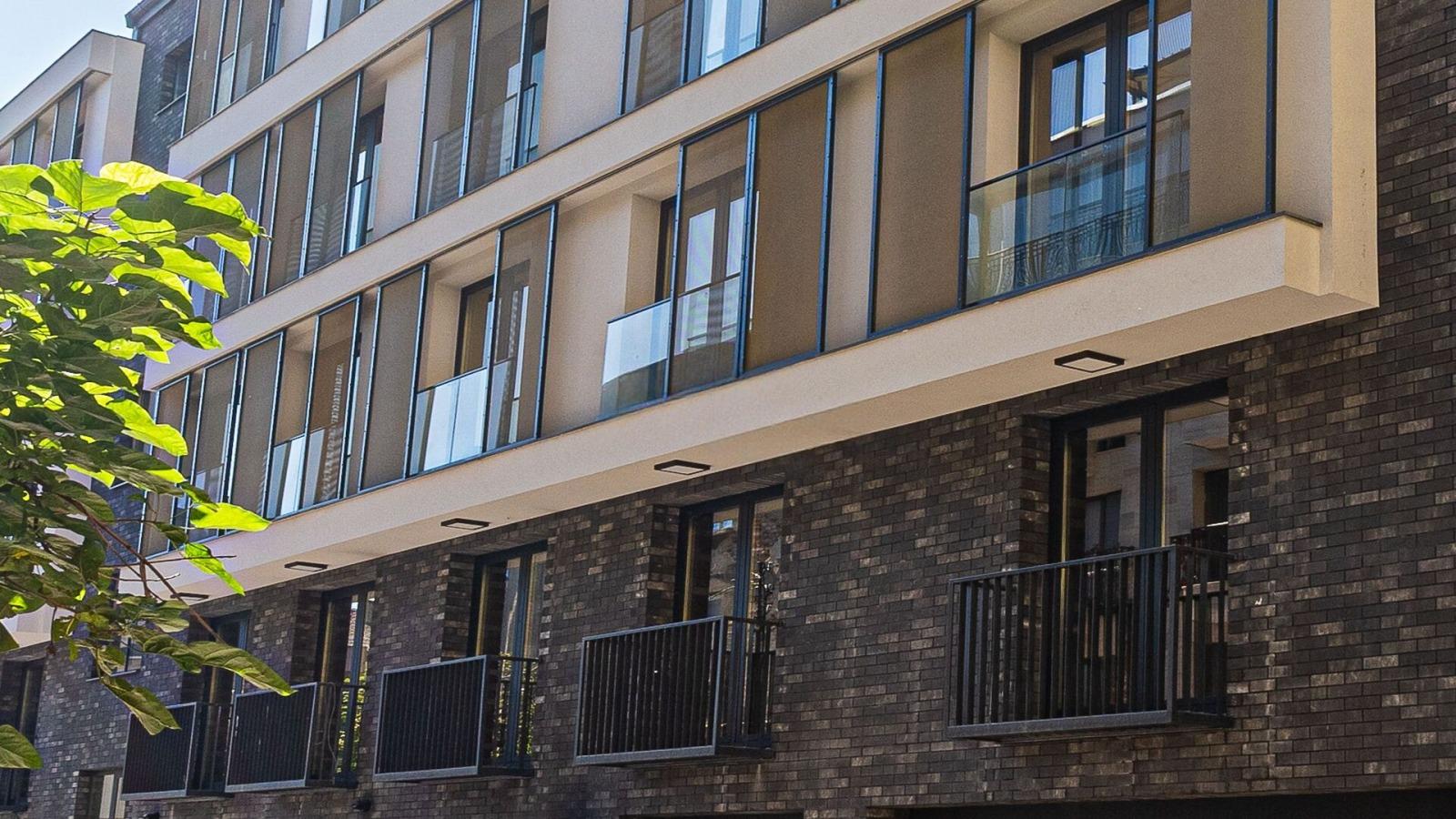 Apartments For Sale 3-Room, Sofia, Center
