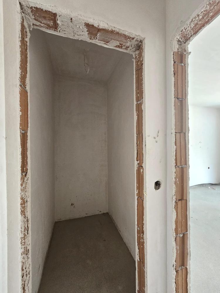 Apartments For Sale 3-Room, Sofia, Center