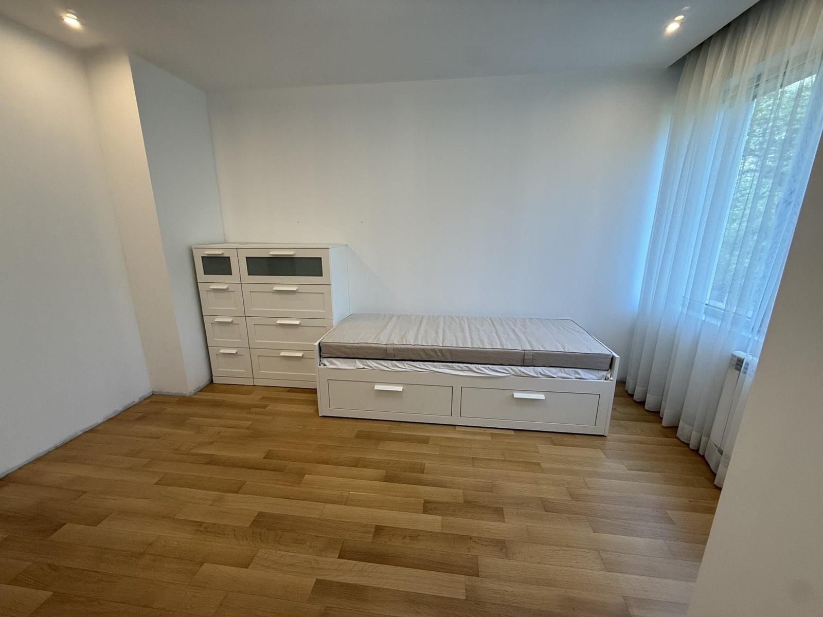 Apartments For Sale 3-Room, Sofia, Lozenets