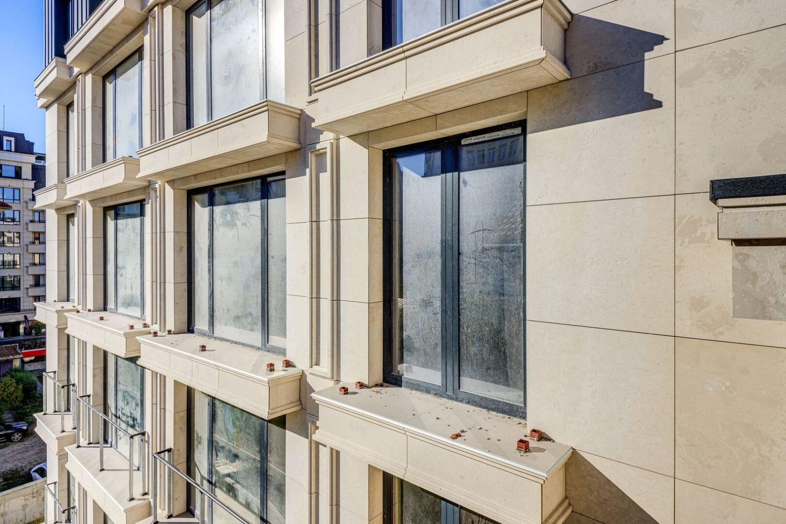 Apartments For Sale 3-Room, Sofia, Center
