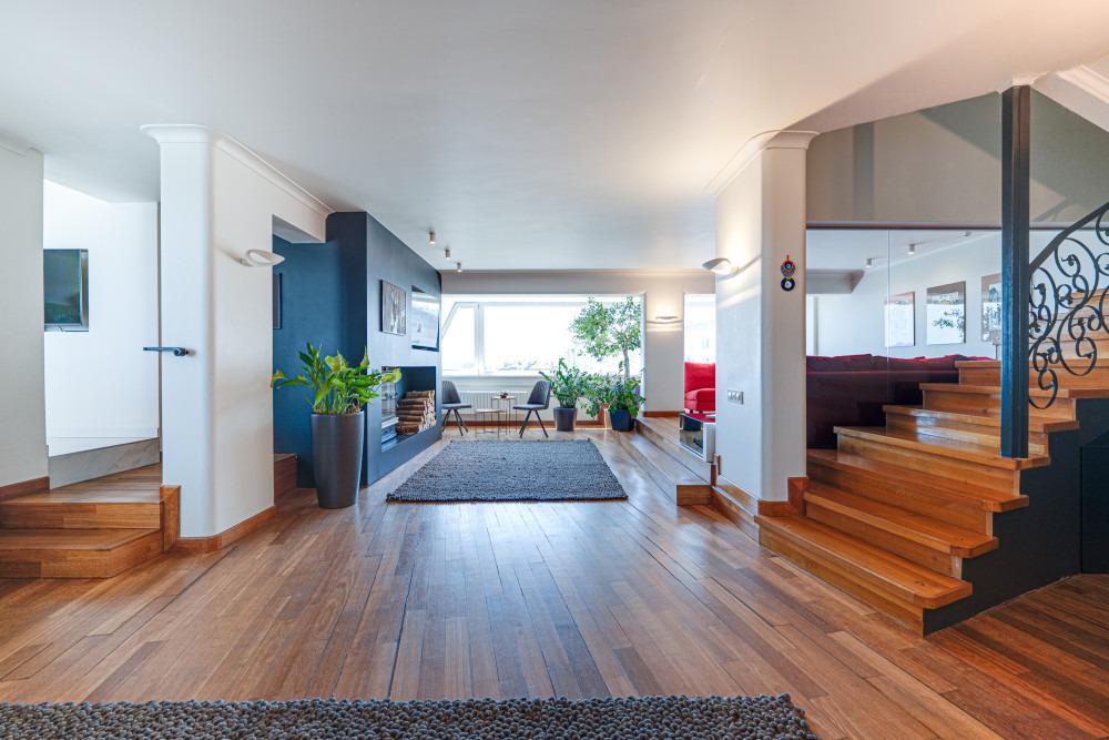 Apartments For Sale 4-Room, Sofia, Lozenets