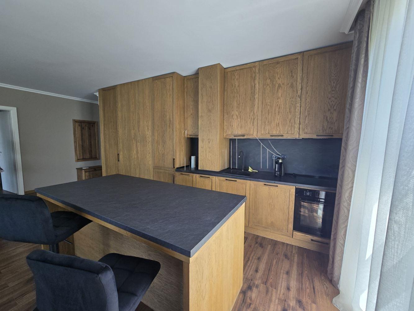 Apartments For Sale 4-Room, Sofia, Buxton