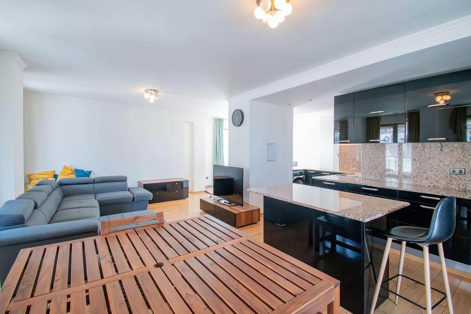 Apartments For Sale 4-Room, Sofia, Vitosha