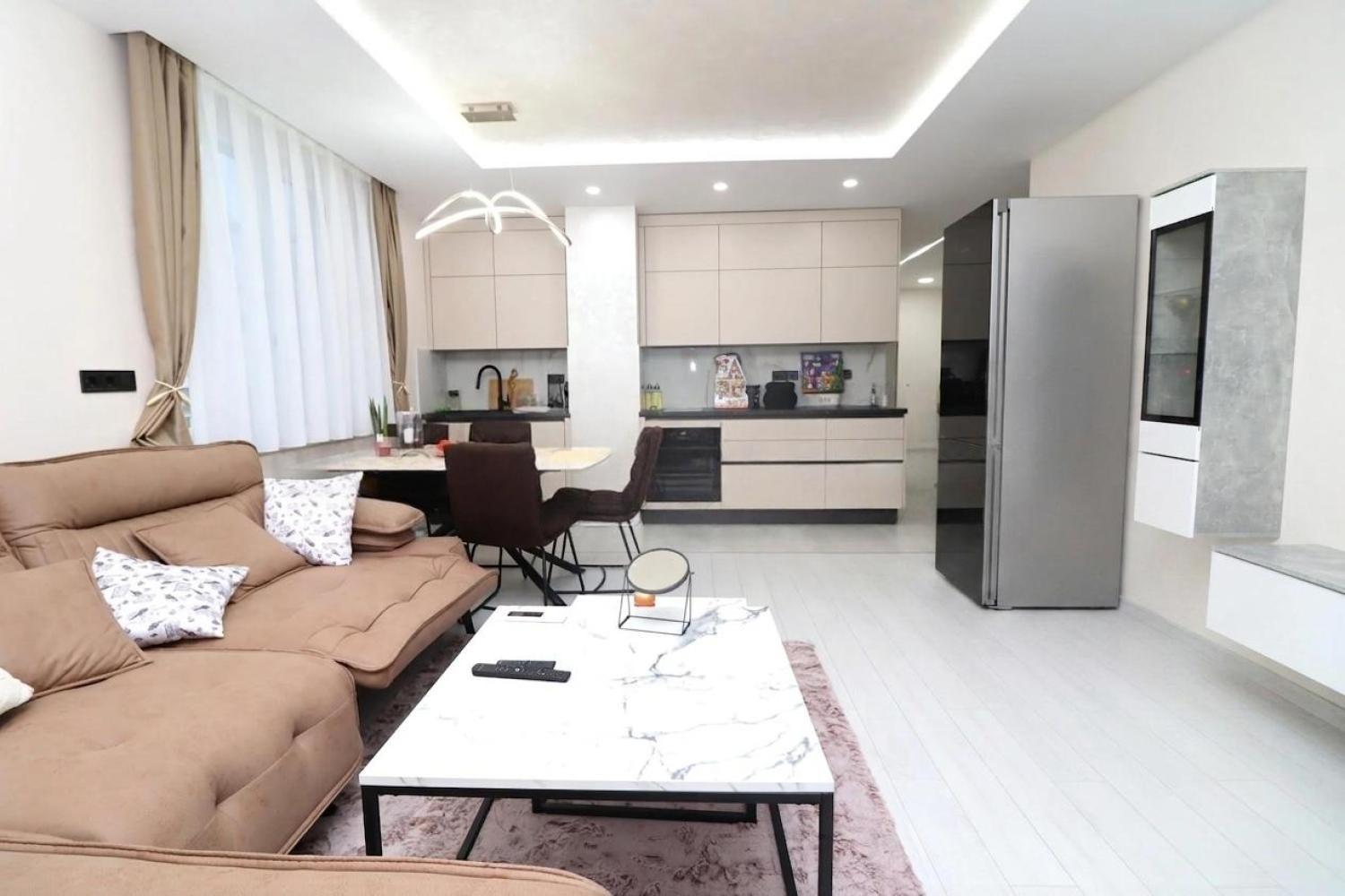 Apartments For Sale 3-Room, Sofia, Geo Milev