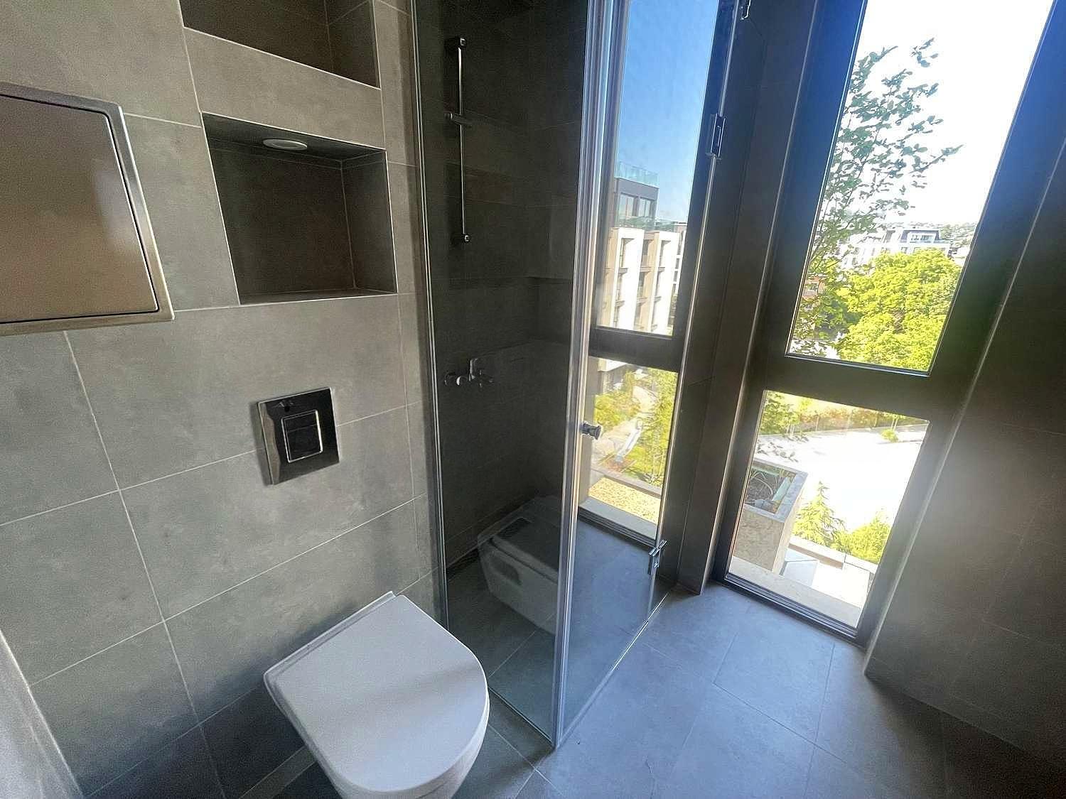 Apartments For Sale 4-Room, Varna, SS. Konstantin and Elena Resort