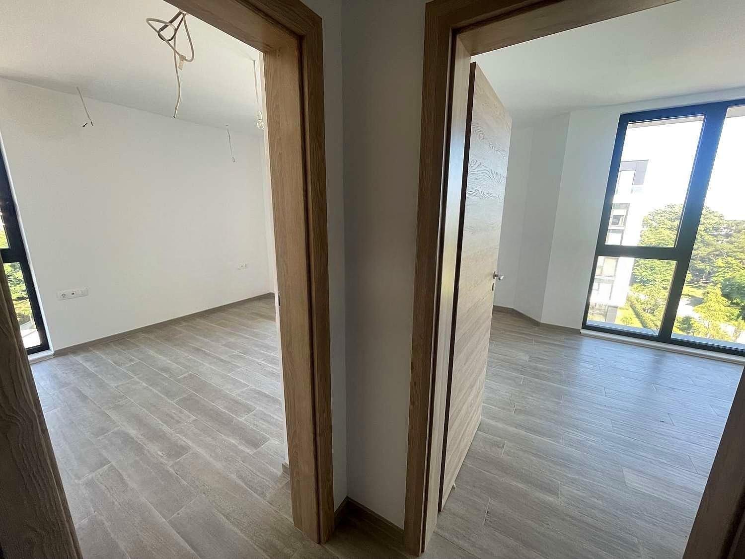 Apartments For Sale 4-Room, Varna, SS. Konstantin and Elena Resort