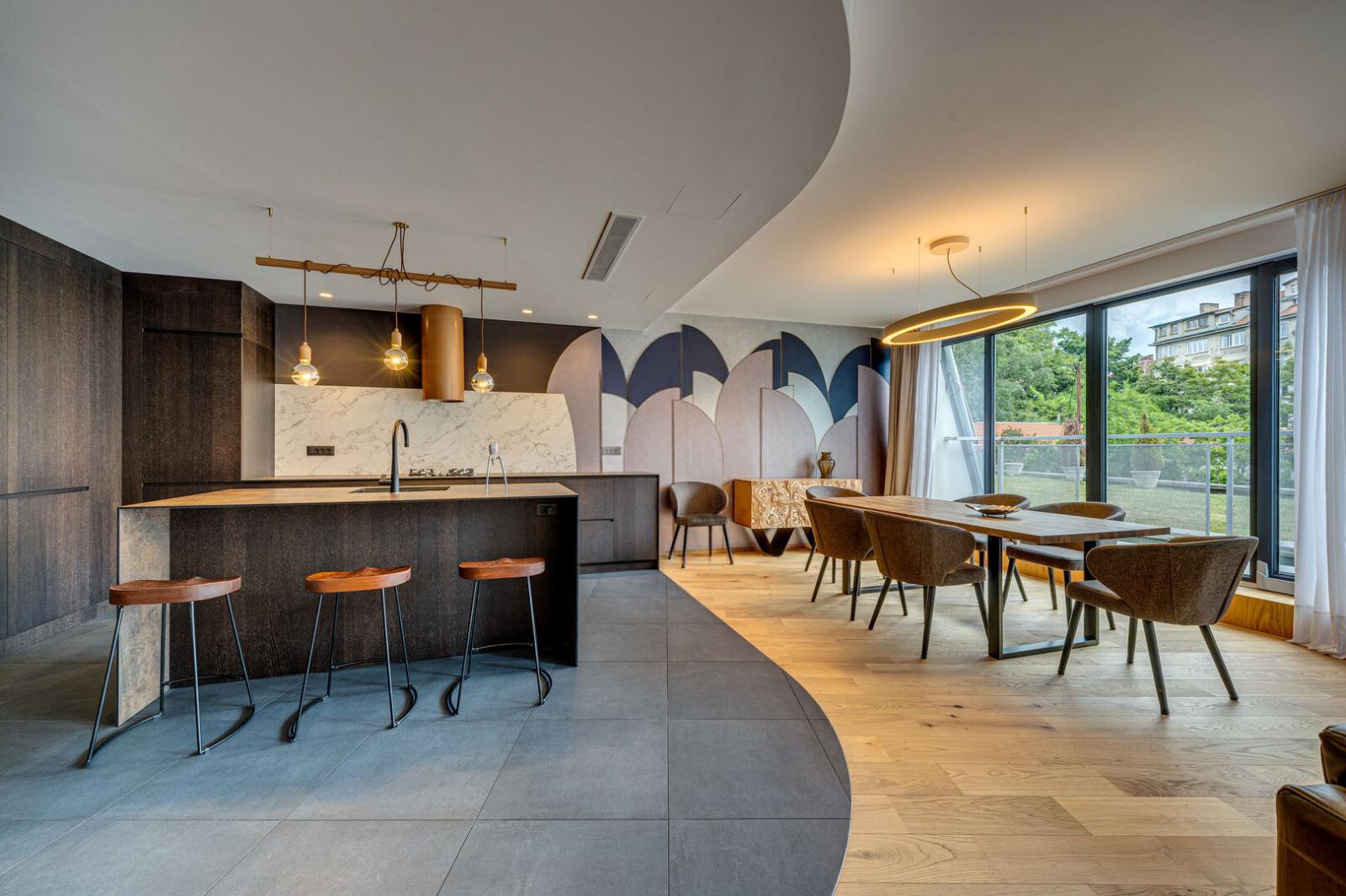 Apartments For Sale 3-Room, Sofia, Doktorski Pametnik