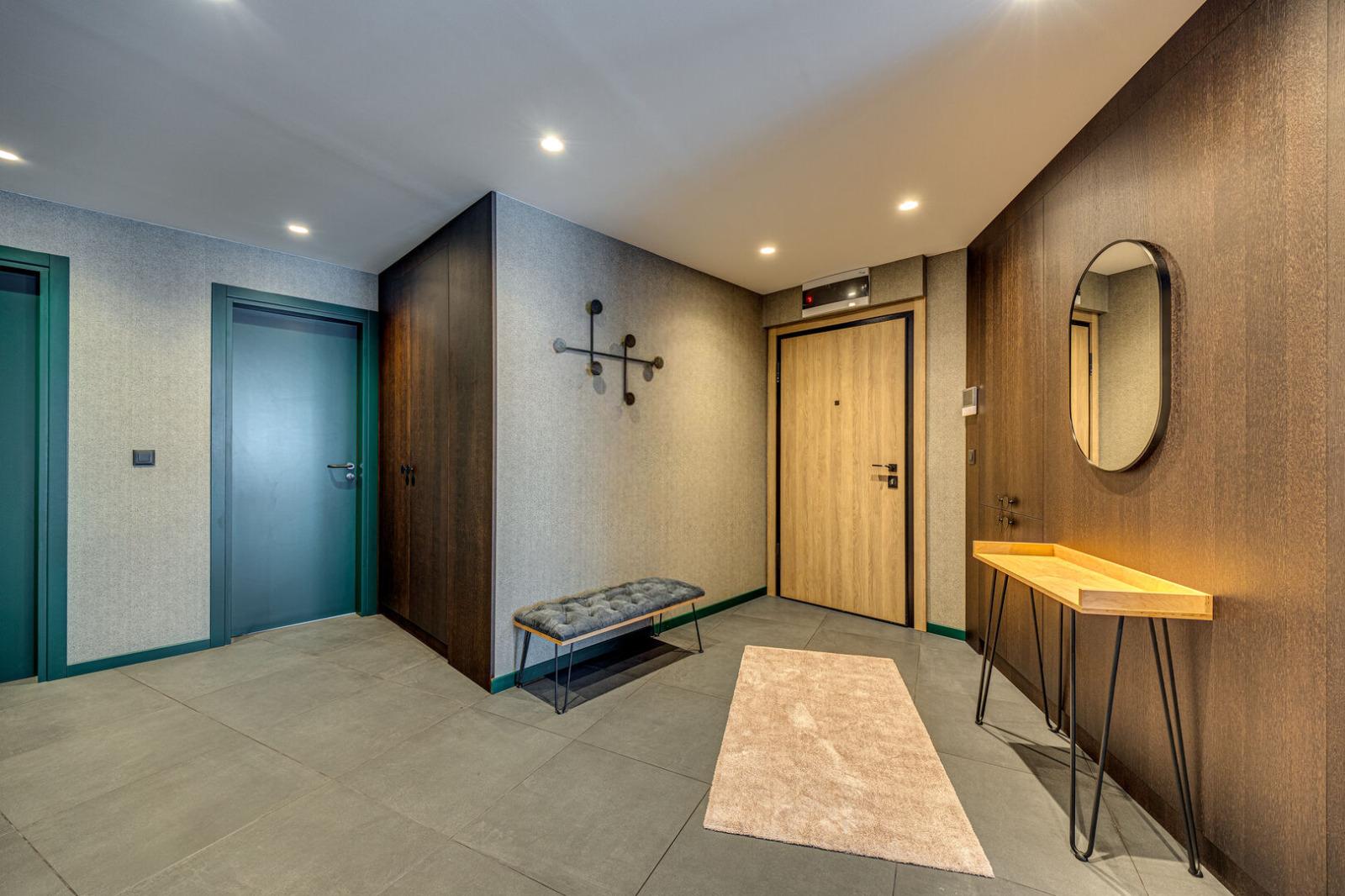 Apartments For Sale 3-Room, Sofia, Doktorski Pametnik