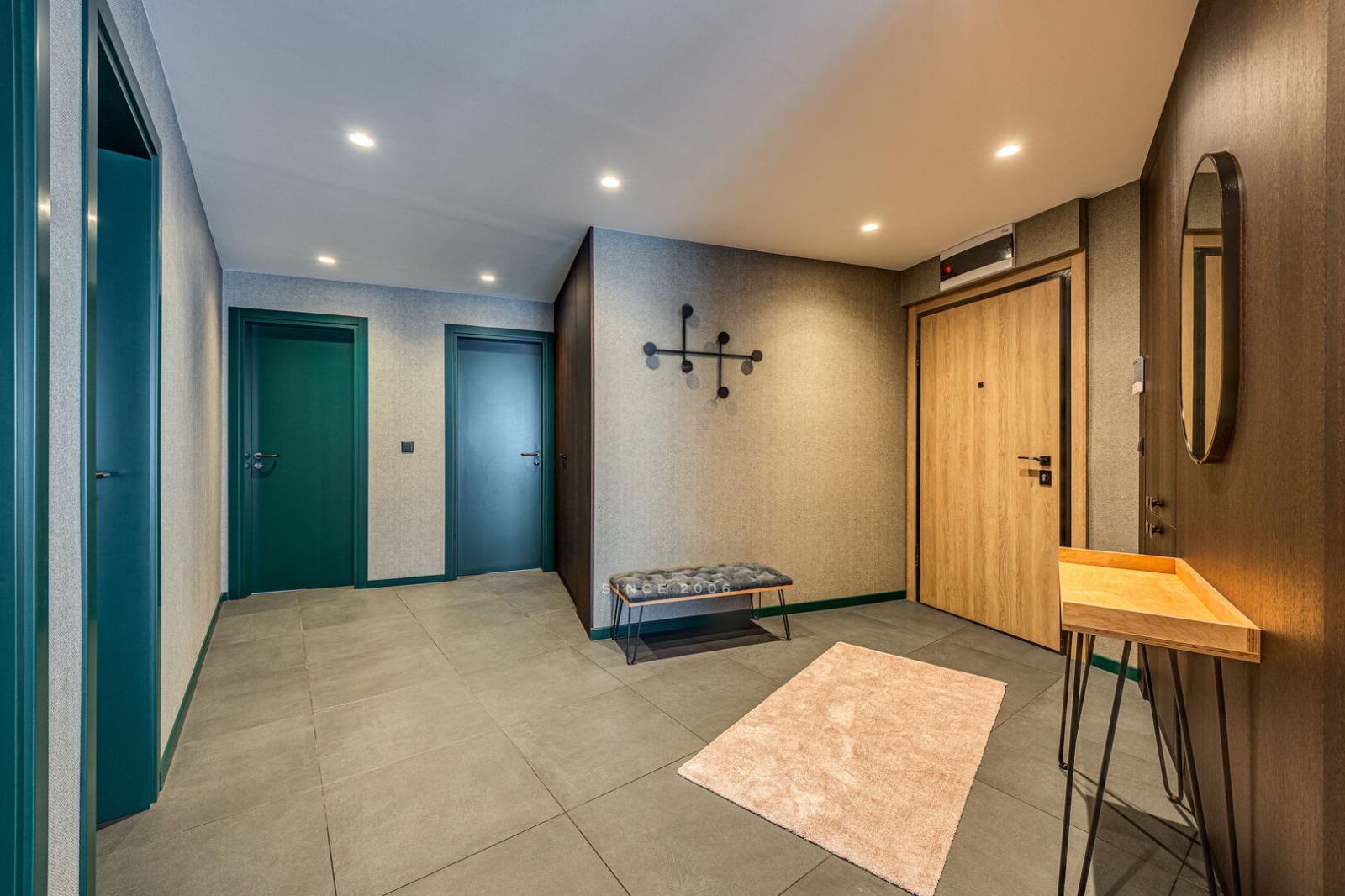 Apartments For Sale 3-Room, Sofia, Doktorski Pametnik