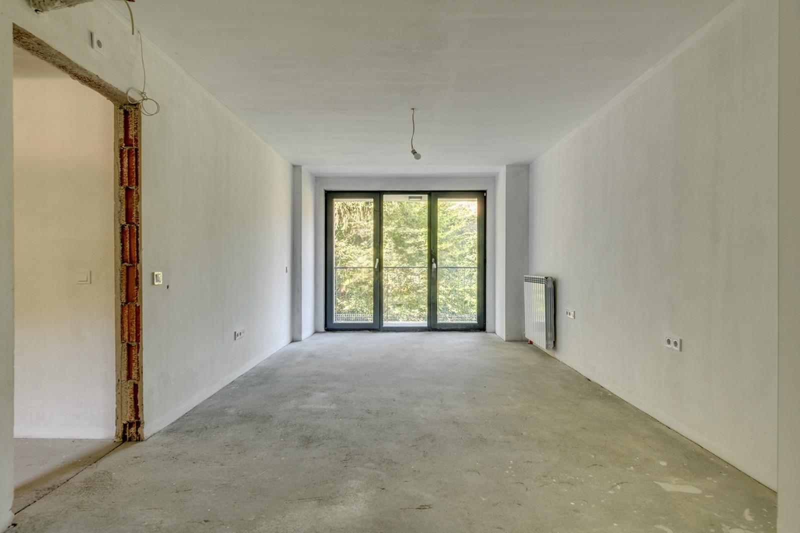 Apartments For Sale 4-Room, Sofia, Lozenets