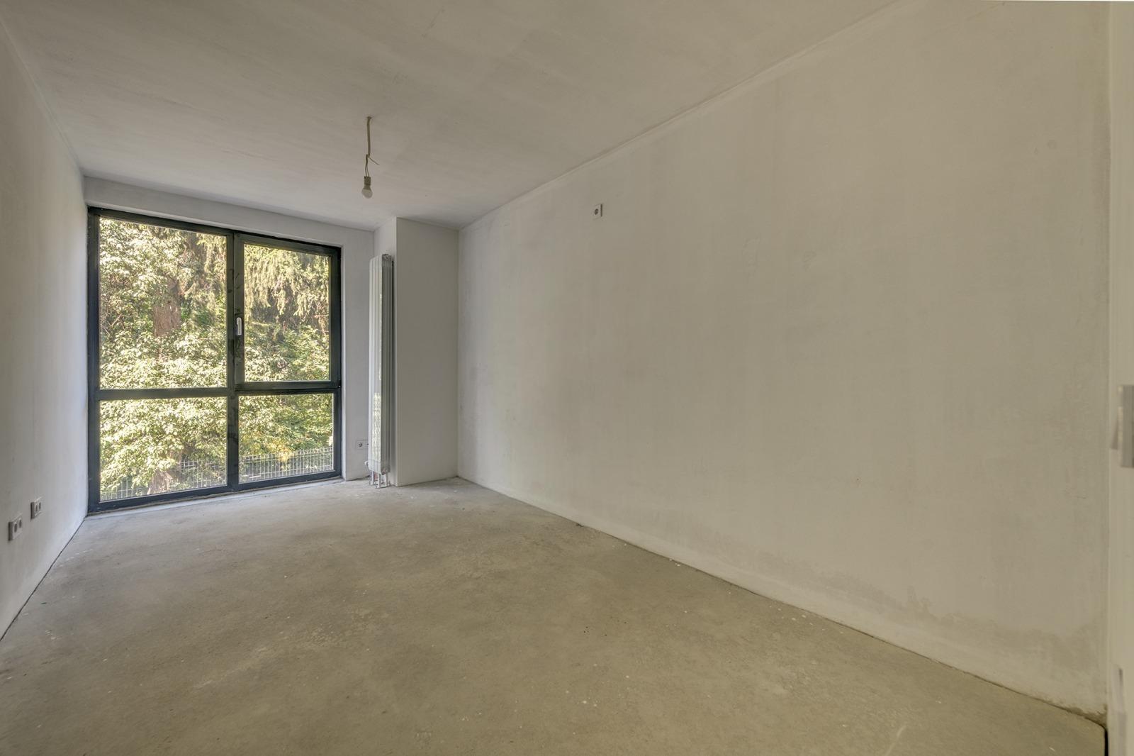 Apartments For Sale 4-Room, Sofia, Lozenets