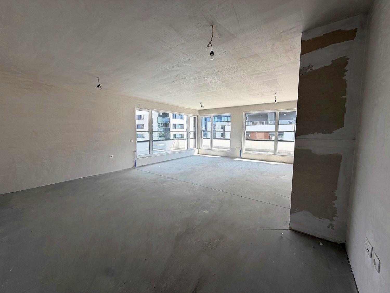 Apartments For Sale 4-Room, Sofia, Krastova Vada