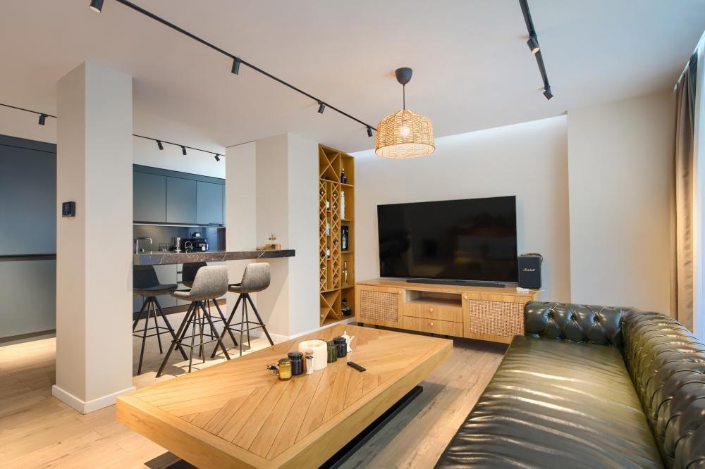 Apartments For Sale 3-Room, Sofia, Hipodroma
