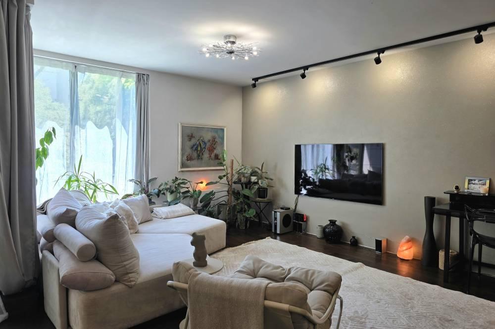 Apartments For Sale 3-Room, Sofia, Izgrev