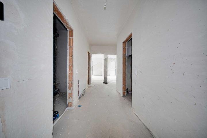 Apartments For Sale 4-Room, Sofia, Krasno Selo