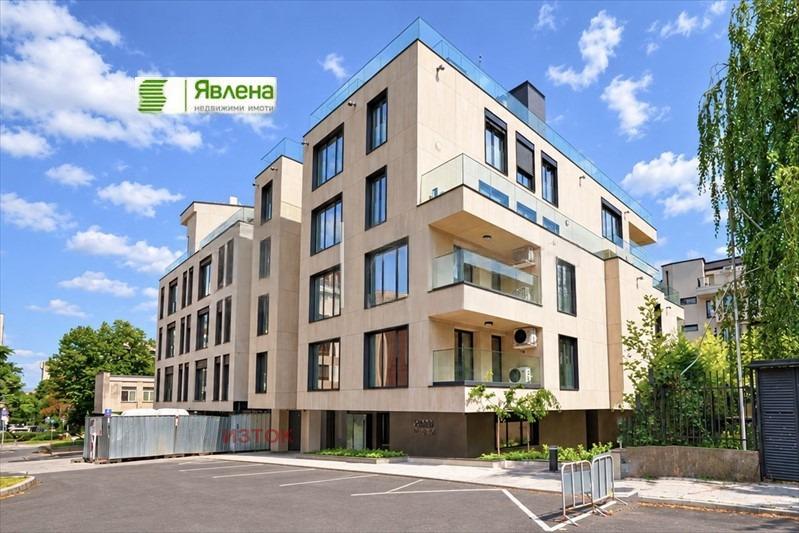 Apartments For Sale 3-Room, Sofia, Iztok