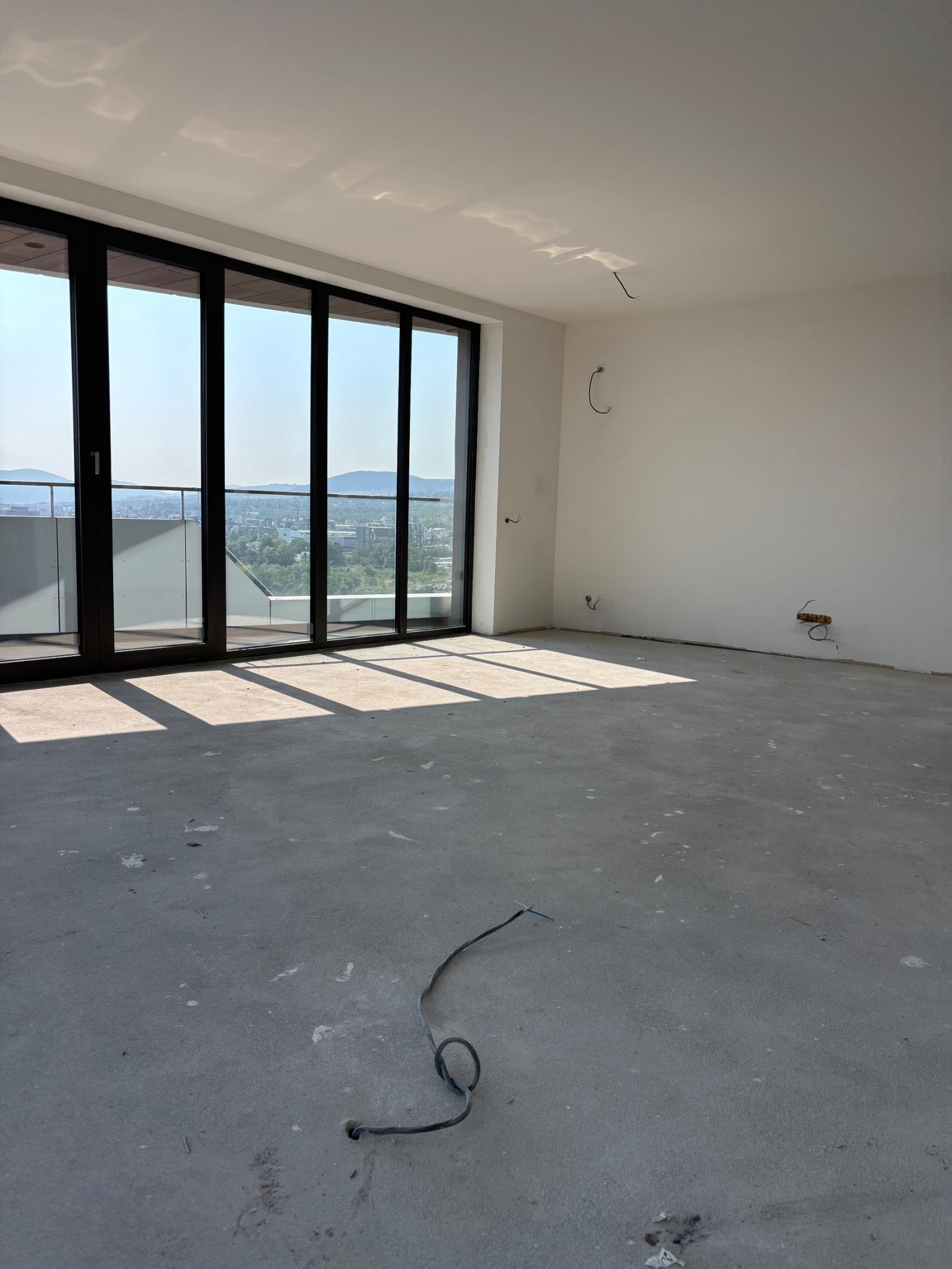 Apartments For Sale 4-Room, Sofia, Krastova Vada