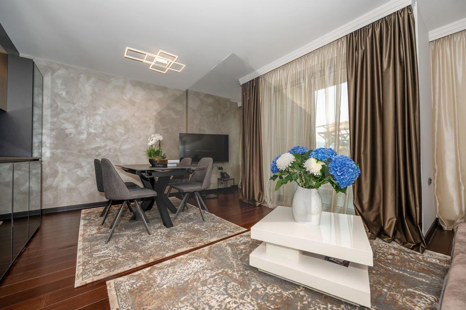Apartments For Sale 3-Room, Plovdiv, Center