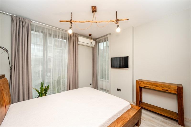 Apartments For Sale 3-Room, Sofia, Lozenets