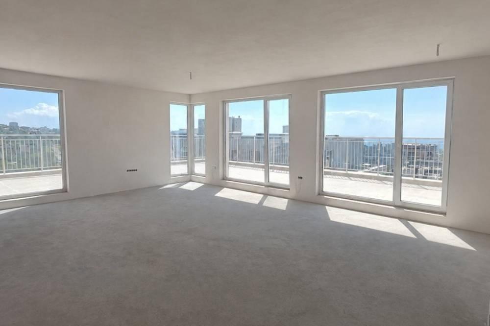 Apartments For Sale Multi-Room, Varna, Levski 1