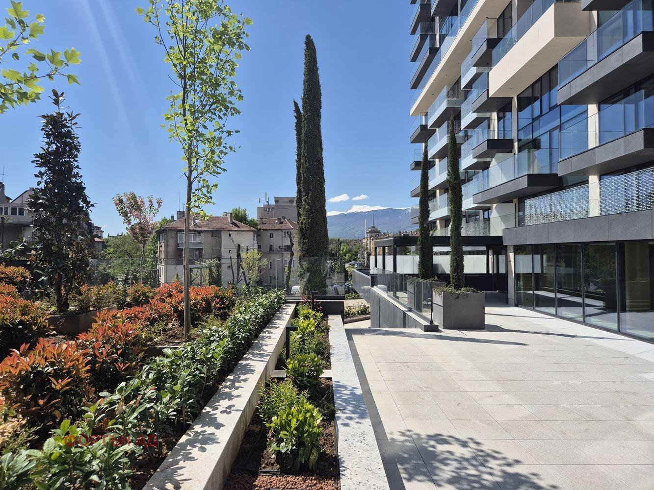 Apartments For Sale 4-Room, Sofia, Oborishte