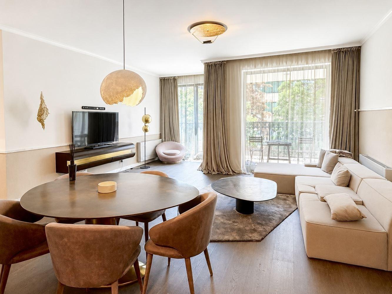 Apartments For Sale 3-Room, Sofia, Lozenets