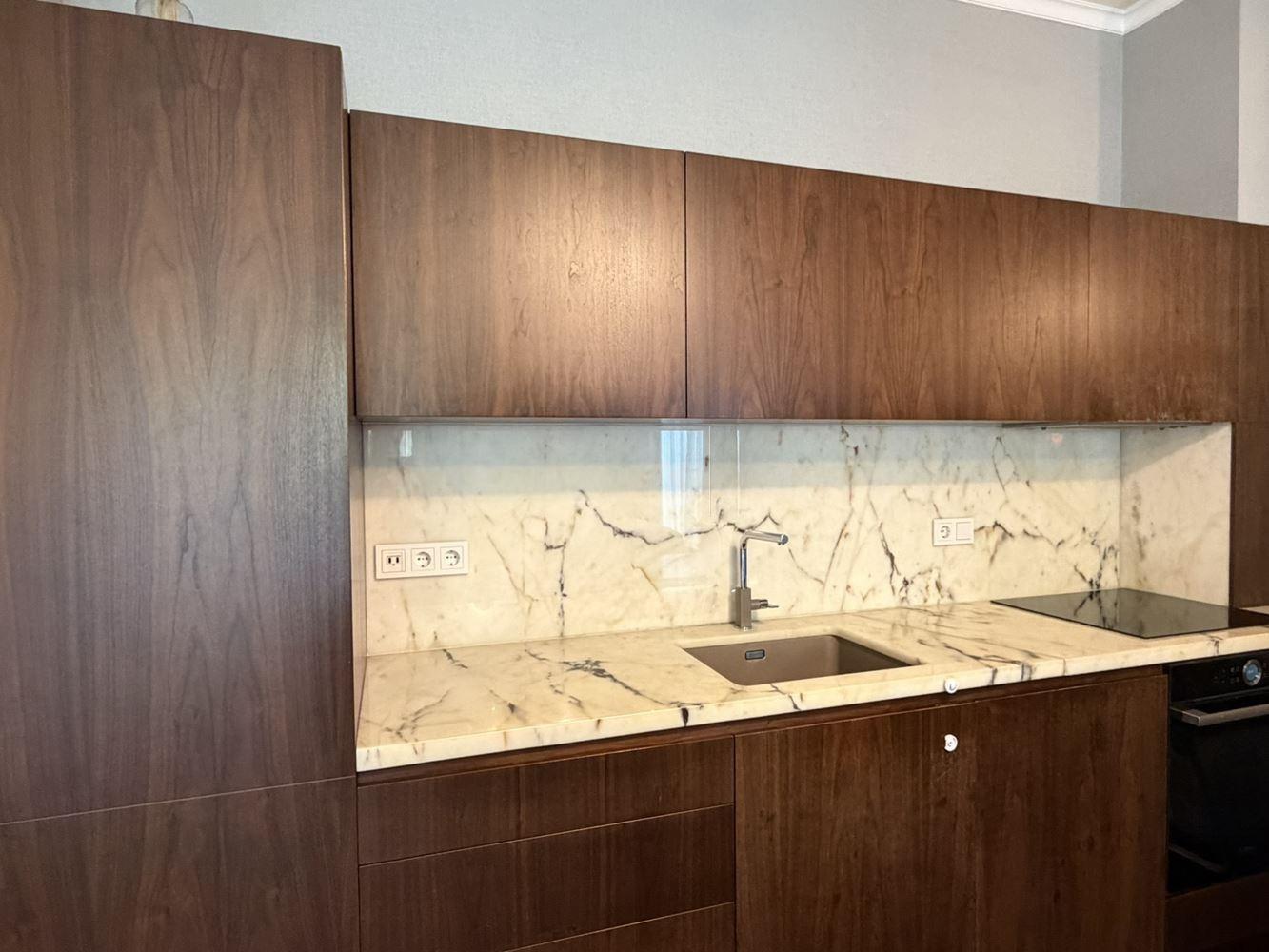 Apartments For Sale 3-Room, Sofia, Lozenets