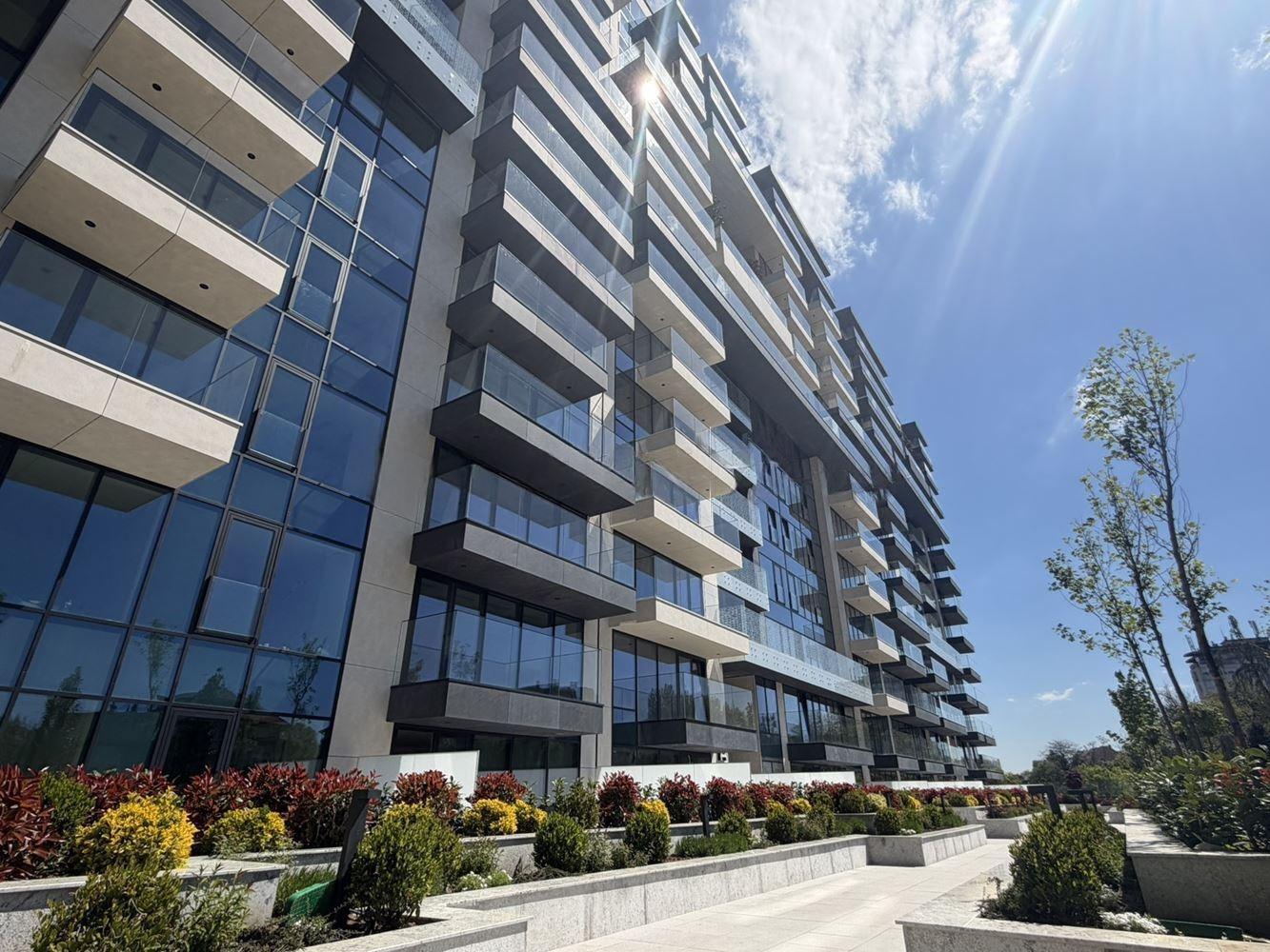 Apartments For Sale 4-Room, Sofia, Oborishte