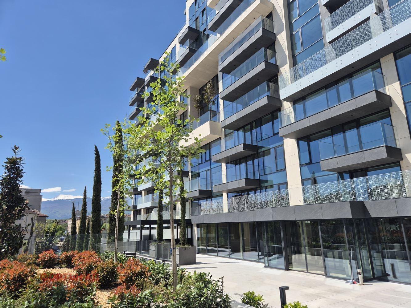 Apartments For Sale 4-Room, Sofia, Oborishte