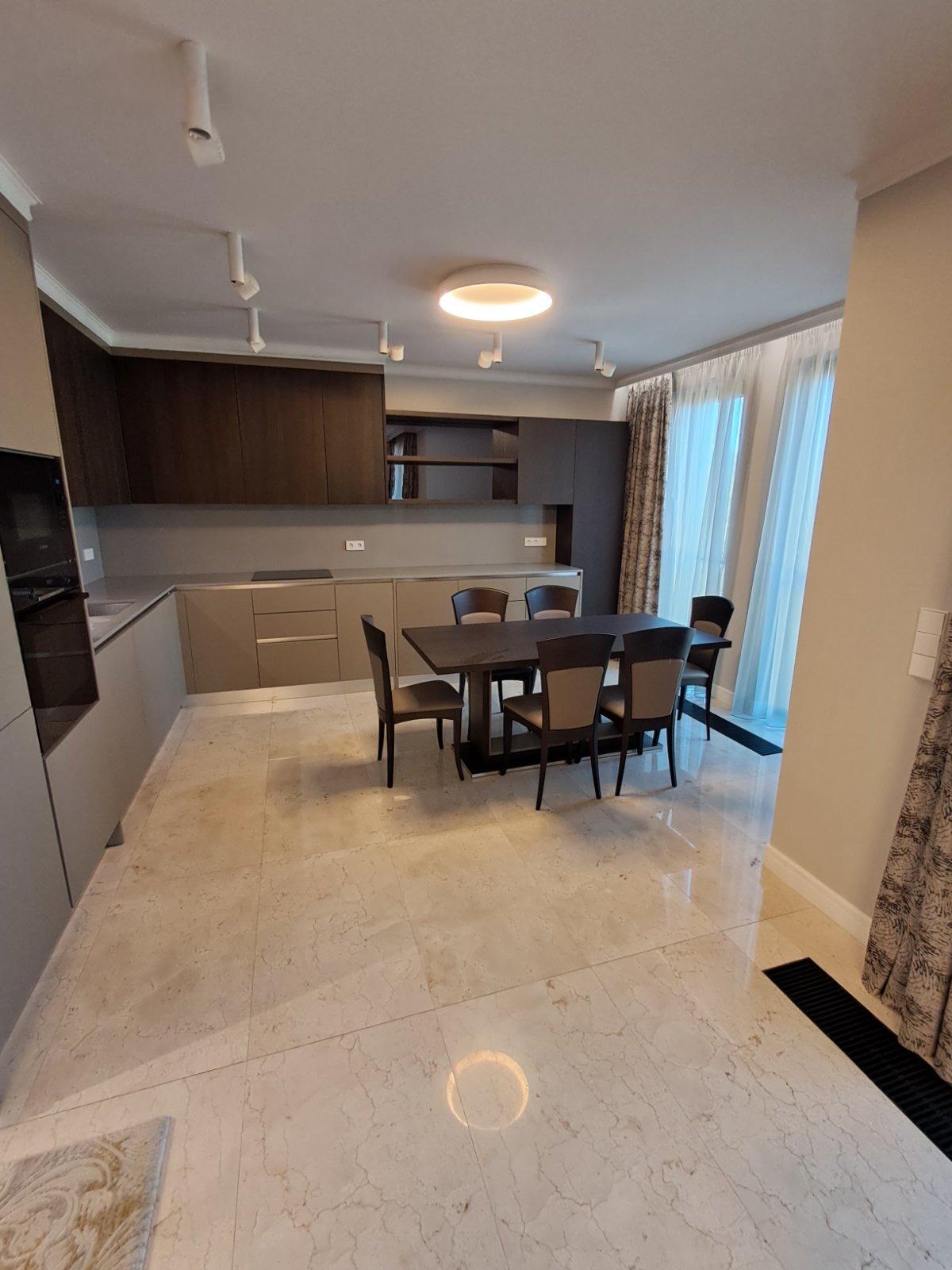 Apartments For Sale 3-Room, Sofia, Studentski Grad
