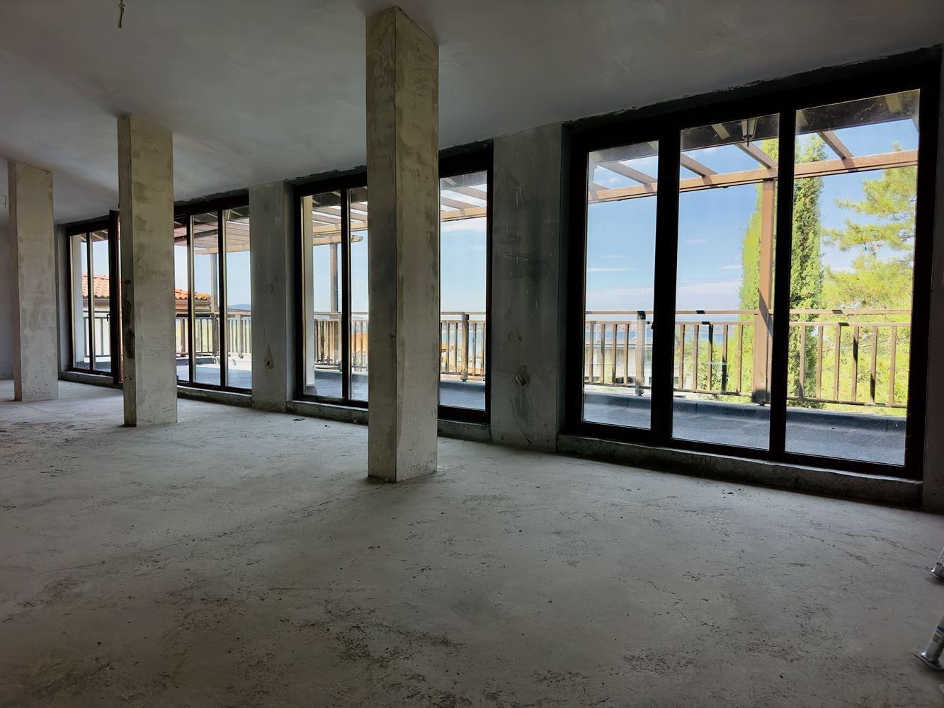 Apartments For Sale 4-Room, Sozopol, Burgas