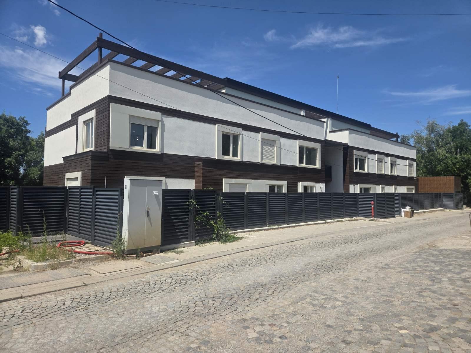 Apartments For Sale 4-Room, Sofia, American College Villa Zone