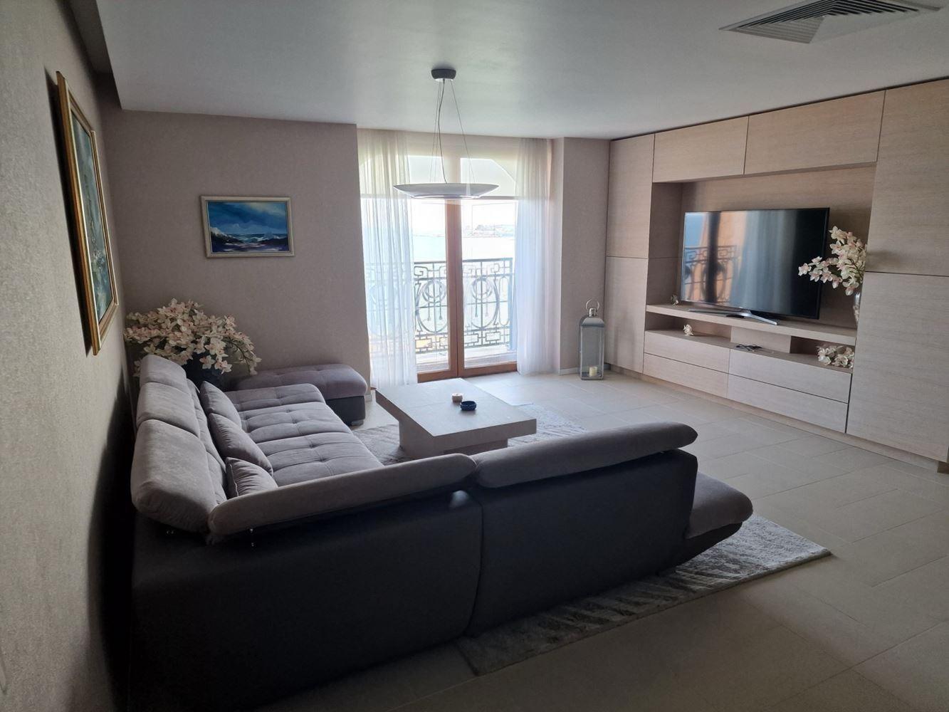 Apartments For Sale 3-Room, Varna, SS. Konstantin and Elena Resort